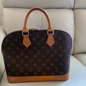Louis Vuitton Alma Monogram Bag